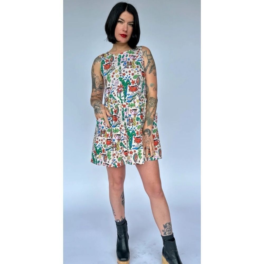 NOOWORKS Big Pocket Bug Out Sleeveless
Mini Dress - Multi Color Size M / NWT